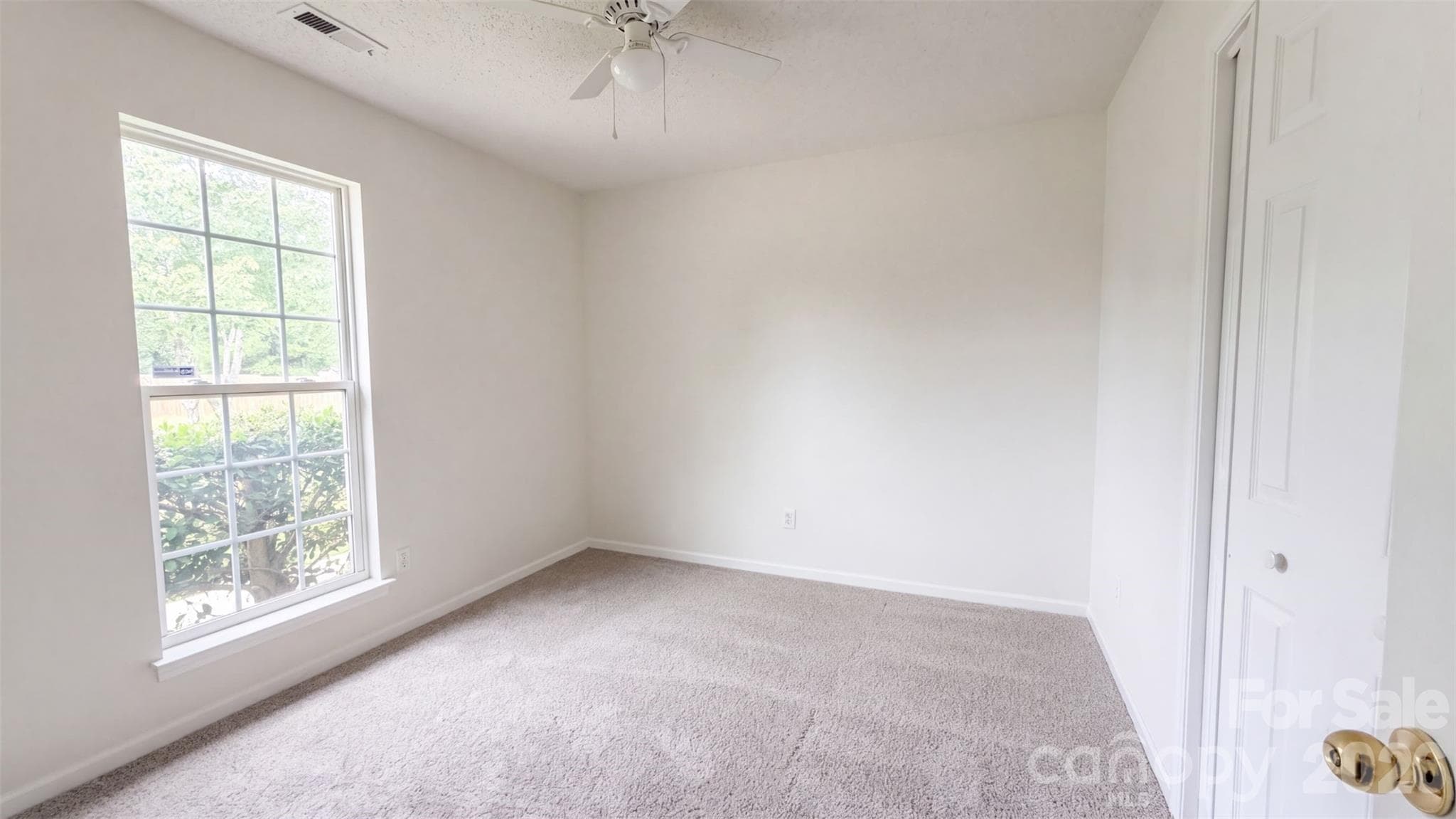 Single Family Residence at 5006 Elizabeth Road, Charlotte, photo 12 of 15