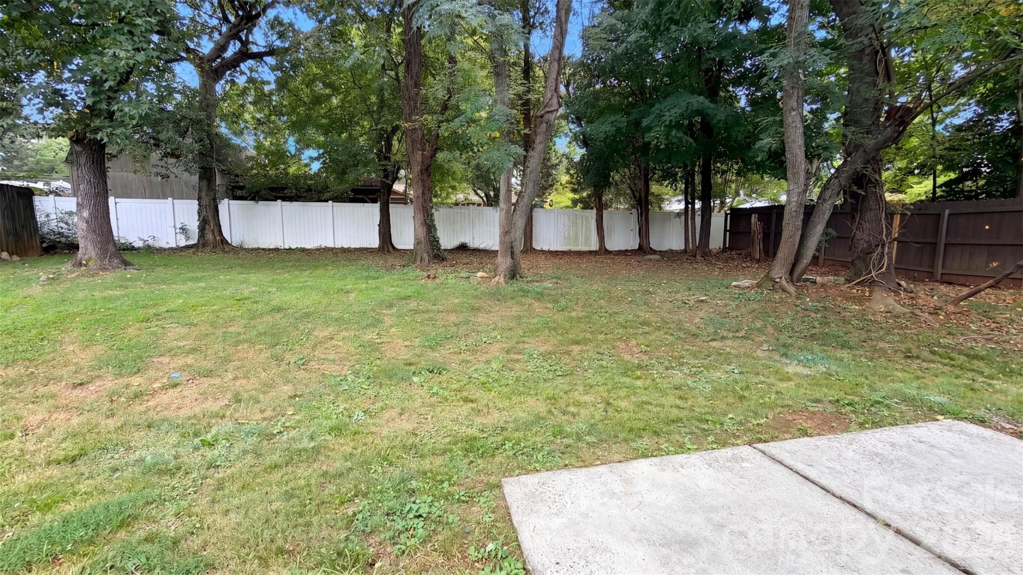 Single Family Residence at 5006 Elizabeth Road, Charlotte, photo 15 of 15