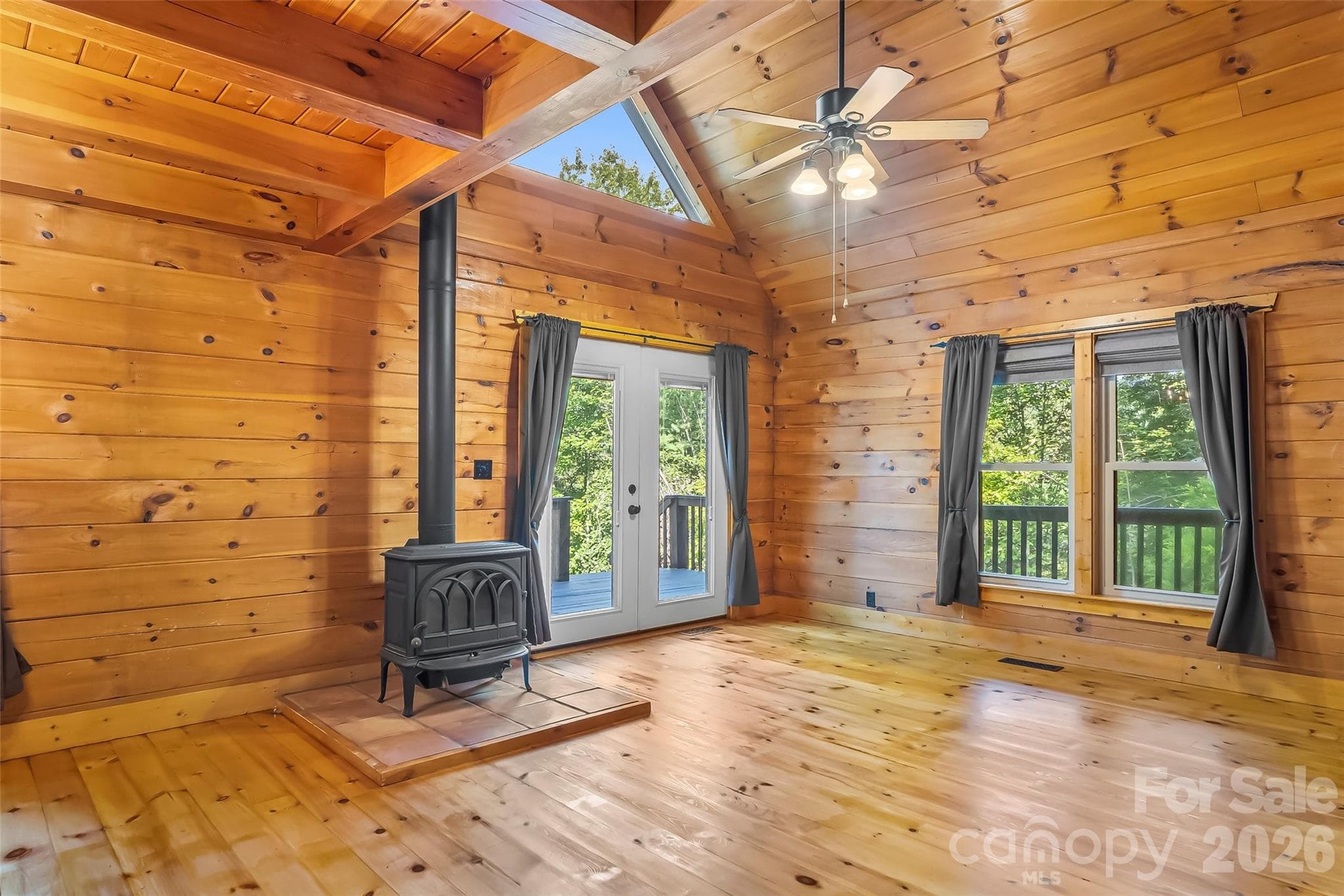 Single Family Residence at 314 Old Mill Road, Nebo, photo 5 of 37