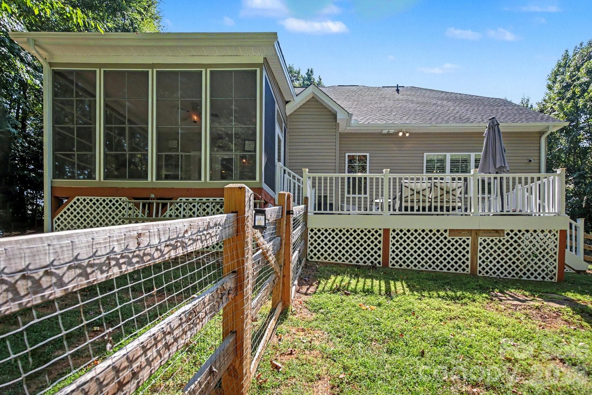 Single Family Residence at 5116 Ivy Trace Court, Clemmons, photo 20 of 20