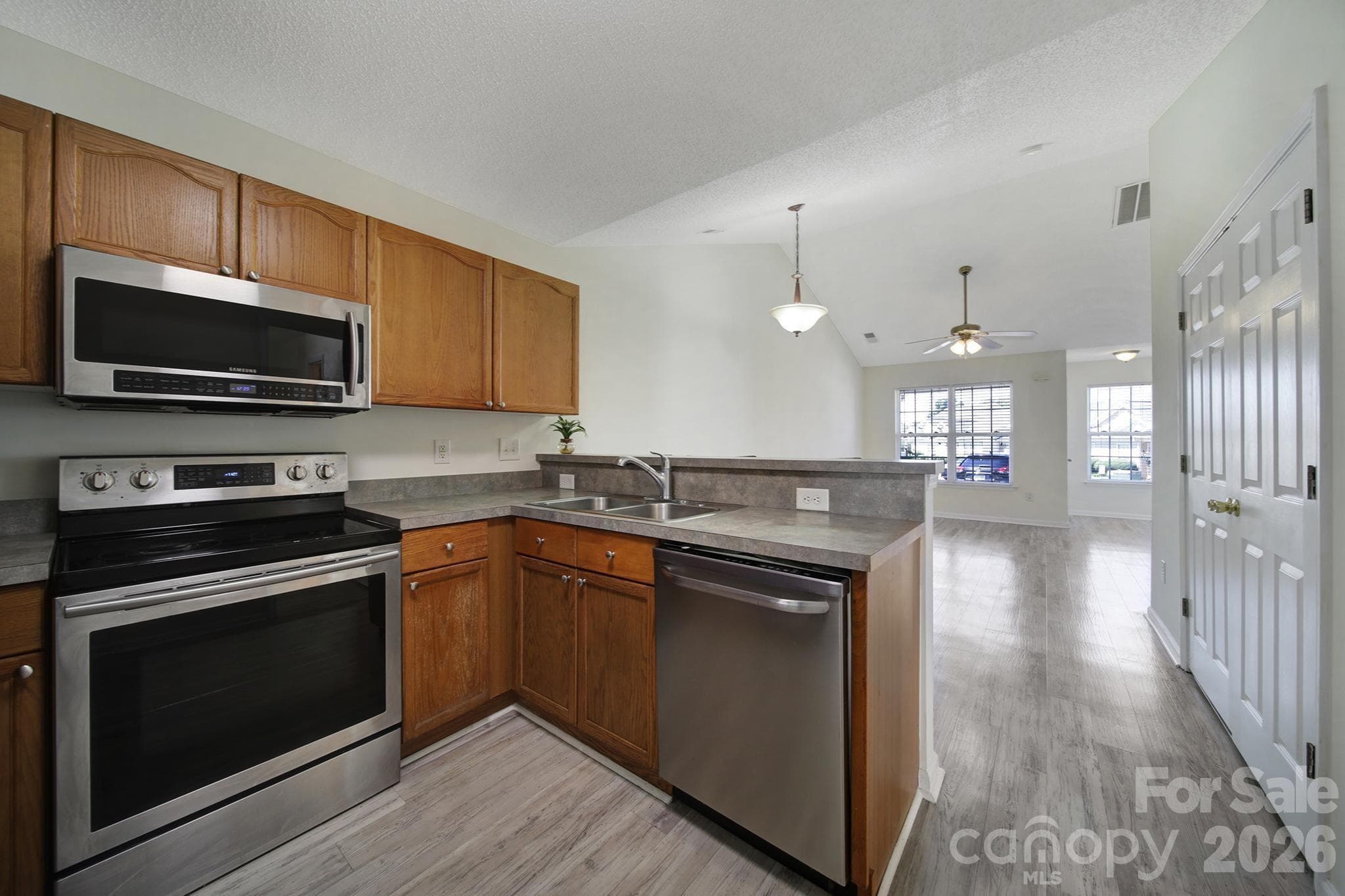 Townhouse at 731 Sasha Court, Rock Hill, photo 15 of 29