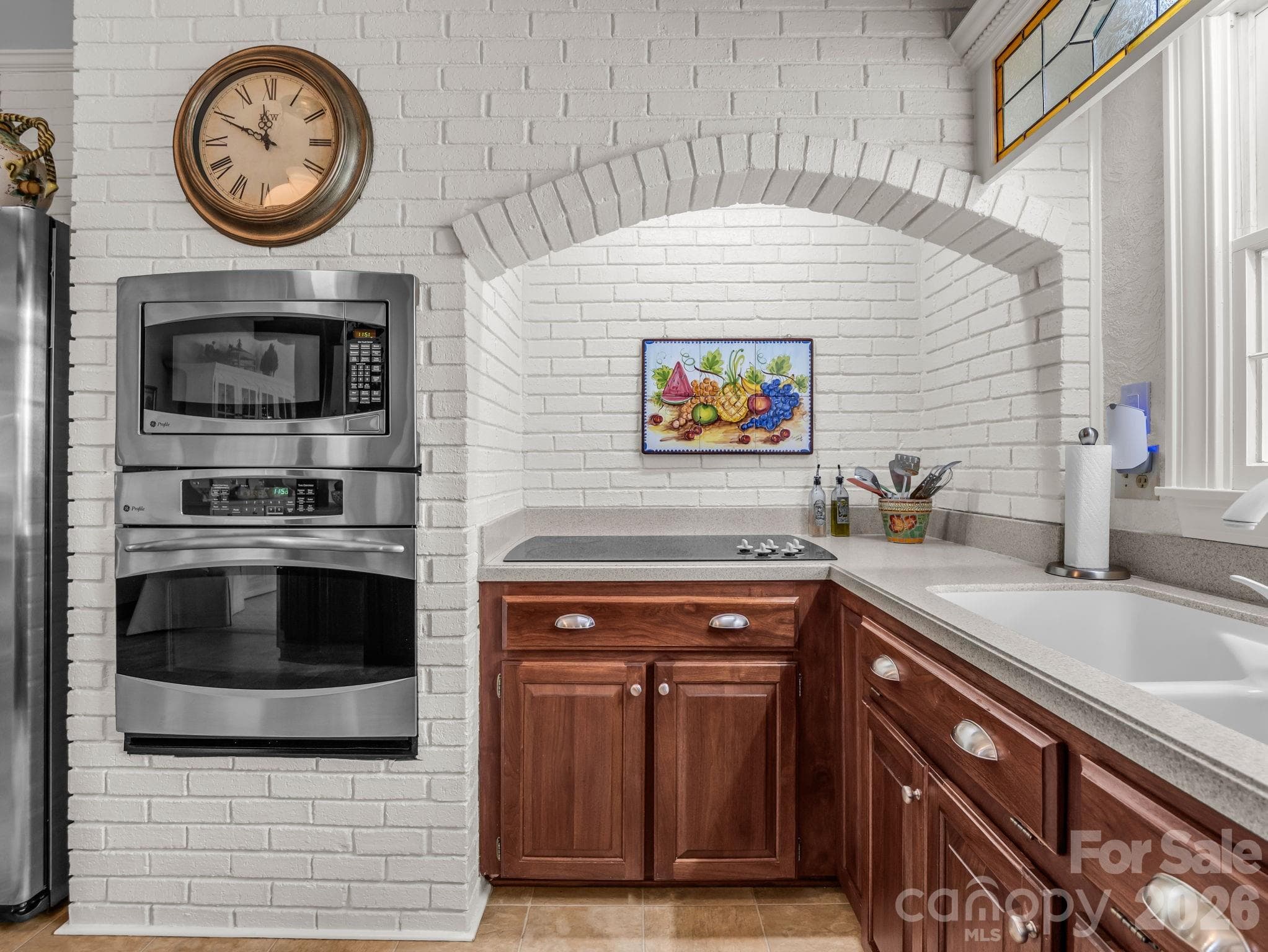 Kitchen - 164 Brookfield Drive, Forest City