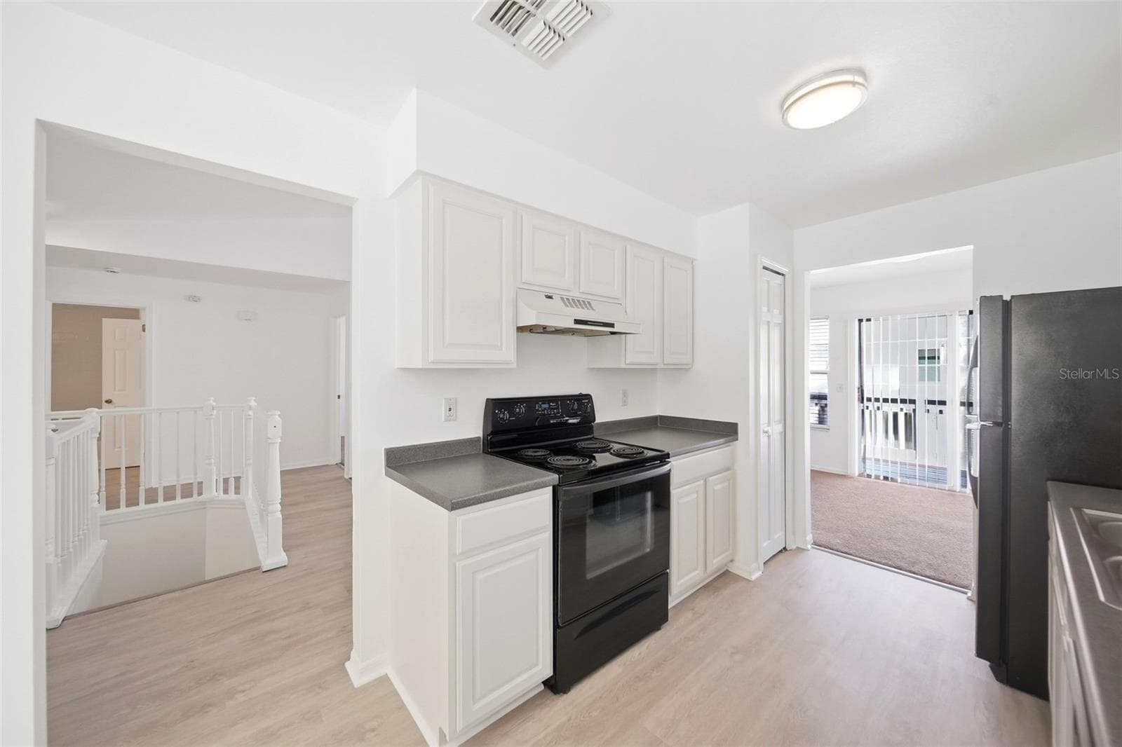 Kitchen - 2210 COACH HOUSE BLVD #408, ORLANDO