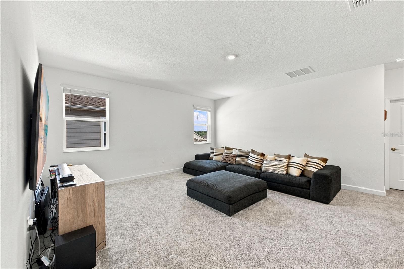 Single Family Residence at 2478 RELAXING LN, KISSIMMEE, photo 14 of 36