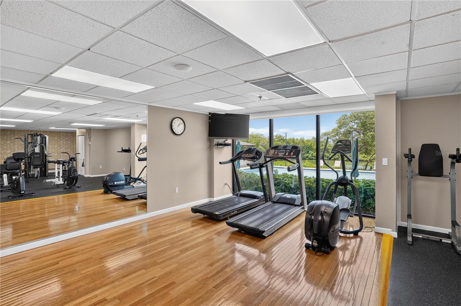 gym - 7050 SUNSET DR S #211, SOUTH PASADENA