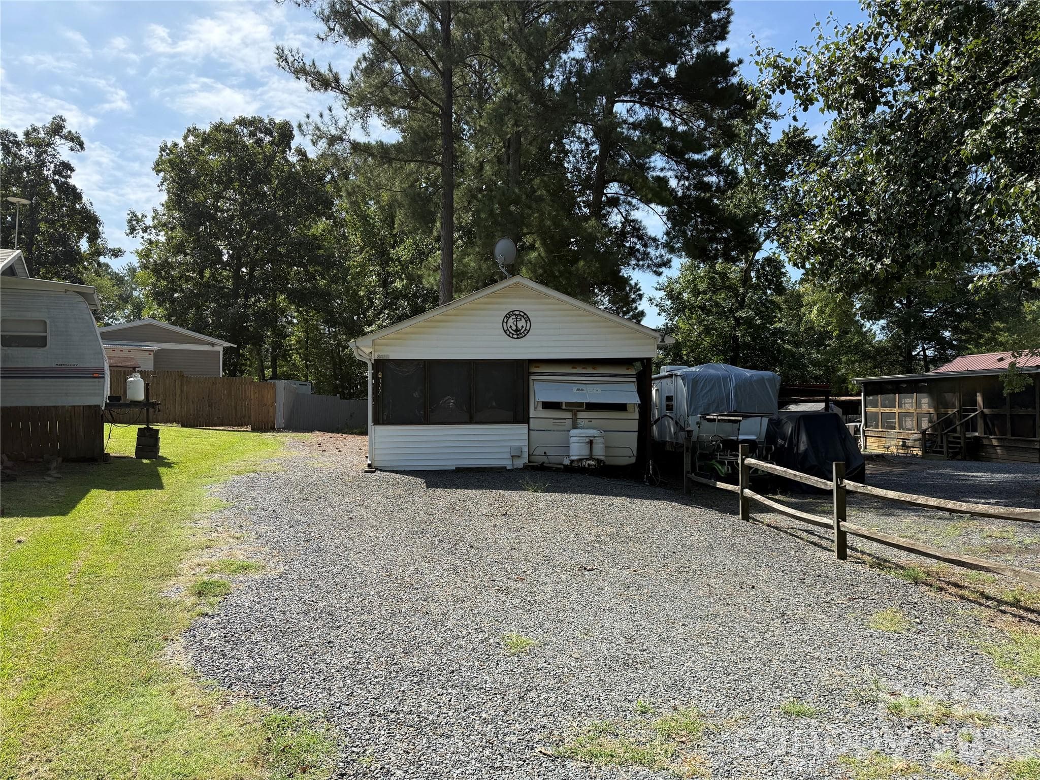 117 Holly Harbor Trail