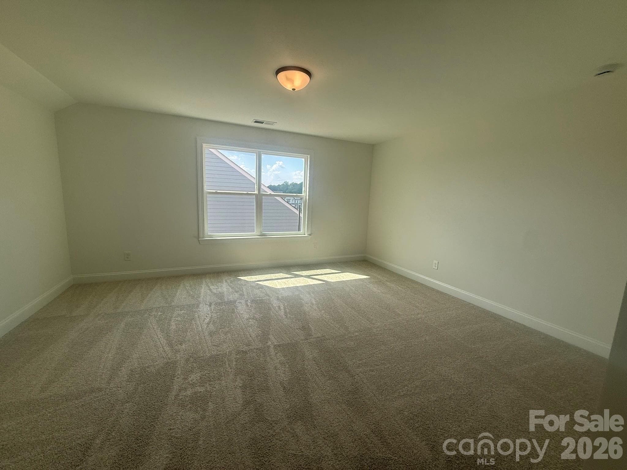 3rd floor bedroom - Stanley