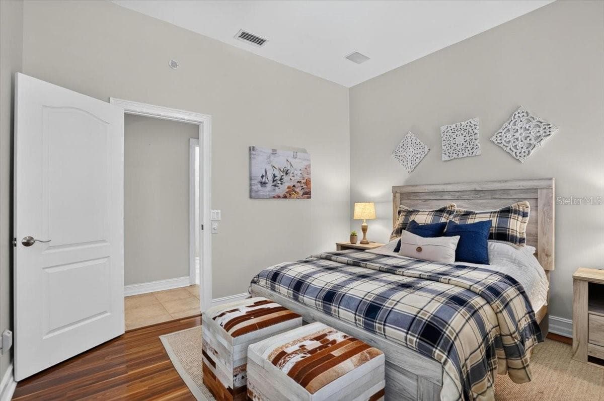 Single Family Residence at 9736 SAGO POINT DR, SEMINOLE, photo 41 of 61