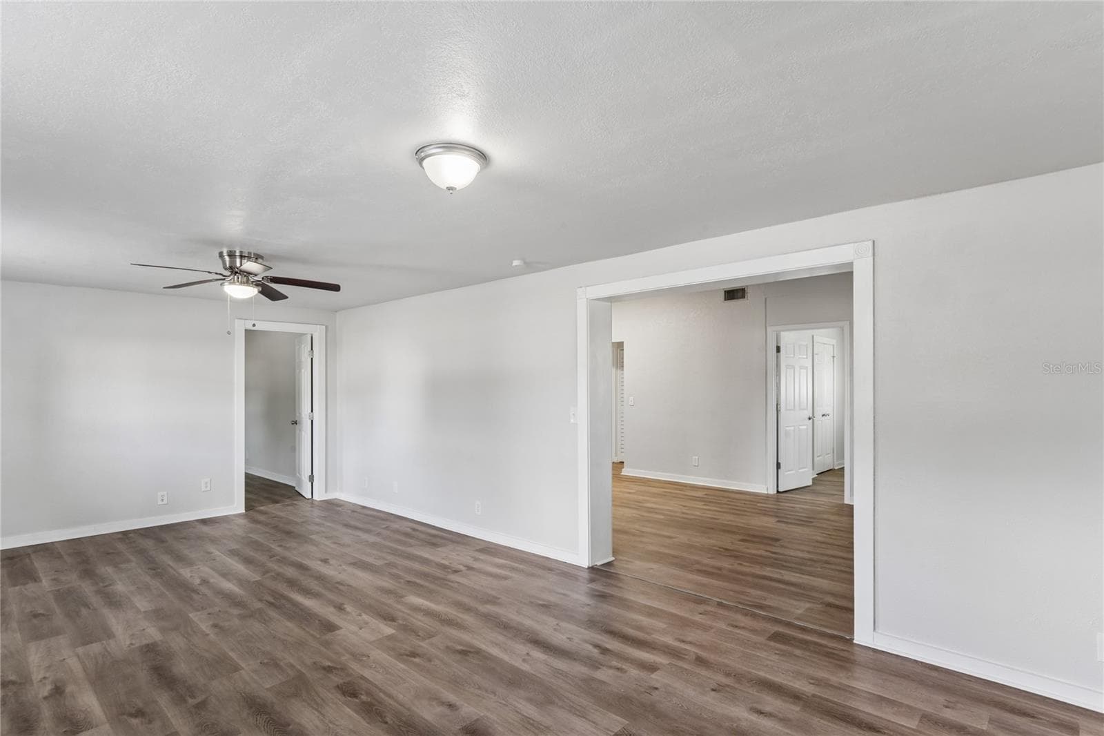 Single Family Residence at 8975 69TH ST N, PINELLAS PARK, photo 4 of 26