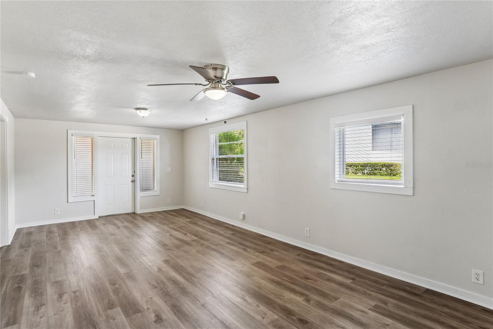 Single Family Residence at 8975 69TH ST N, PINELLAS PARK, photo 5 of 26