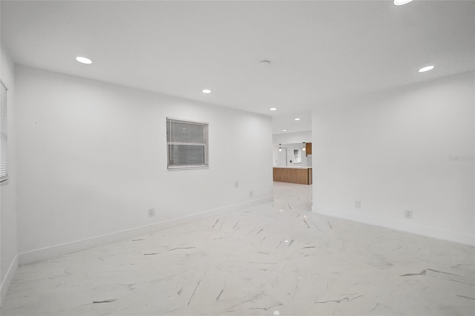 Single Family Residence at 1725 WALKER RD, LAKELAND, photo 10 of 46