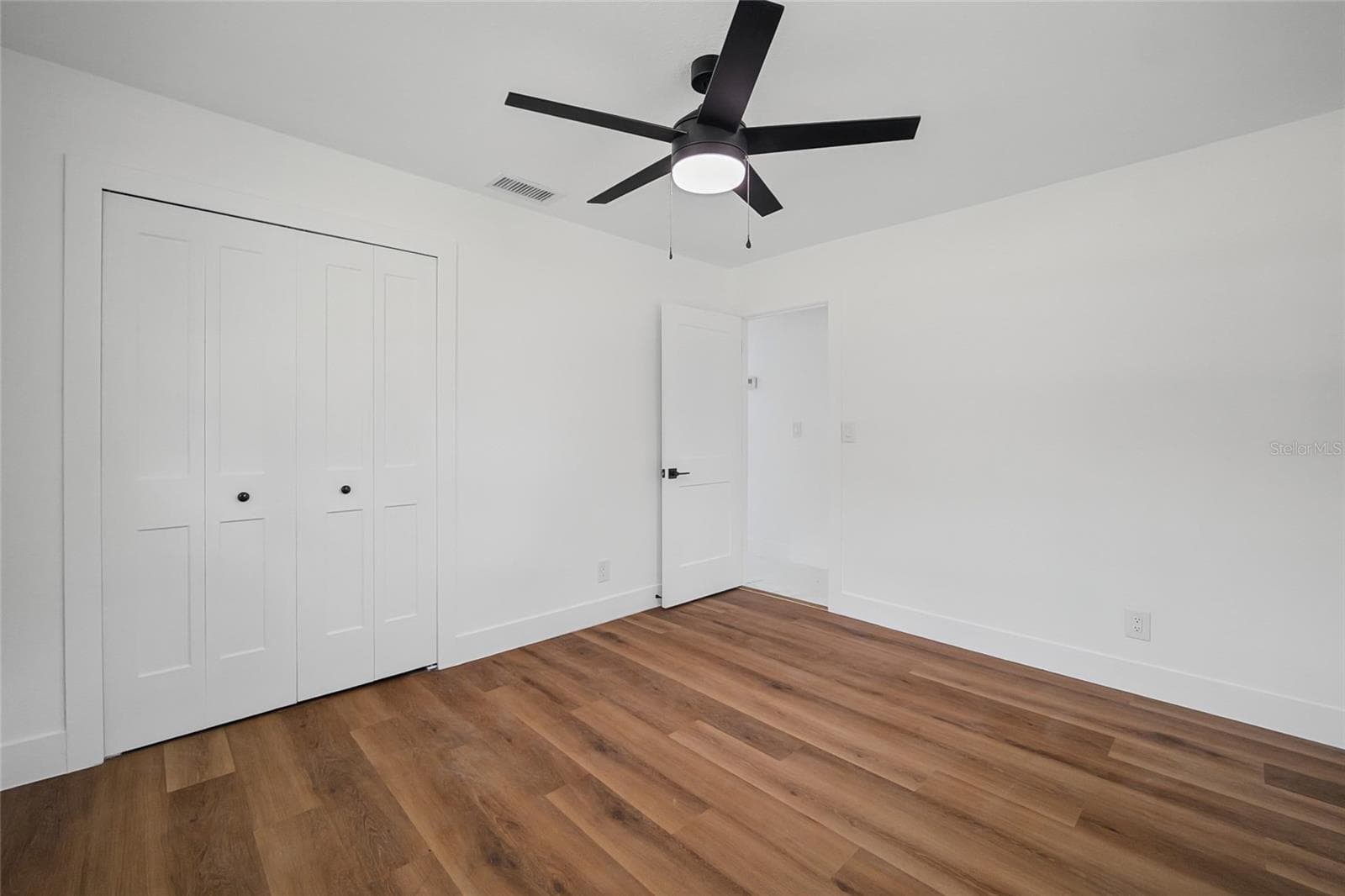 Single Family Residence at 1725 WALKER RD, LAKELAND, photo 19 of 46