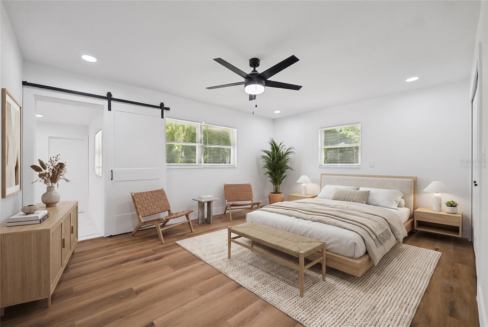 virtually staged - 1725 WALKER RD, LAKELAND