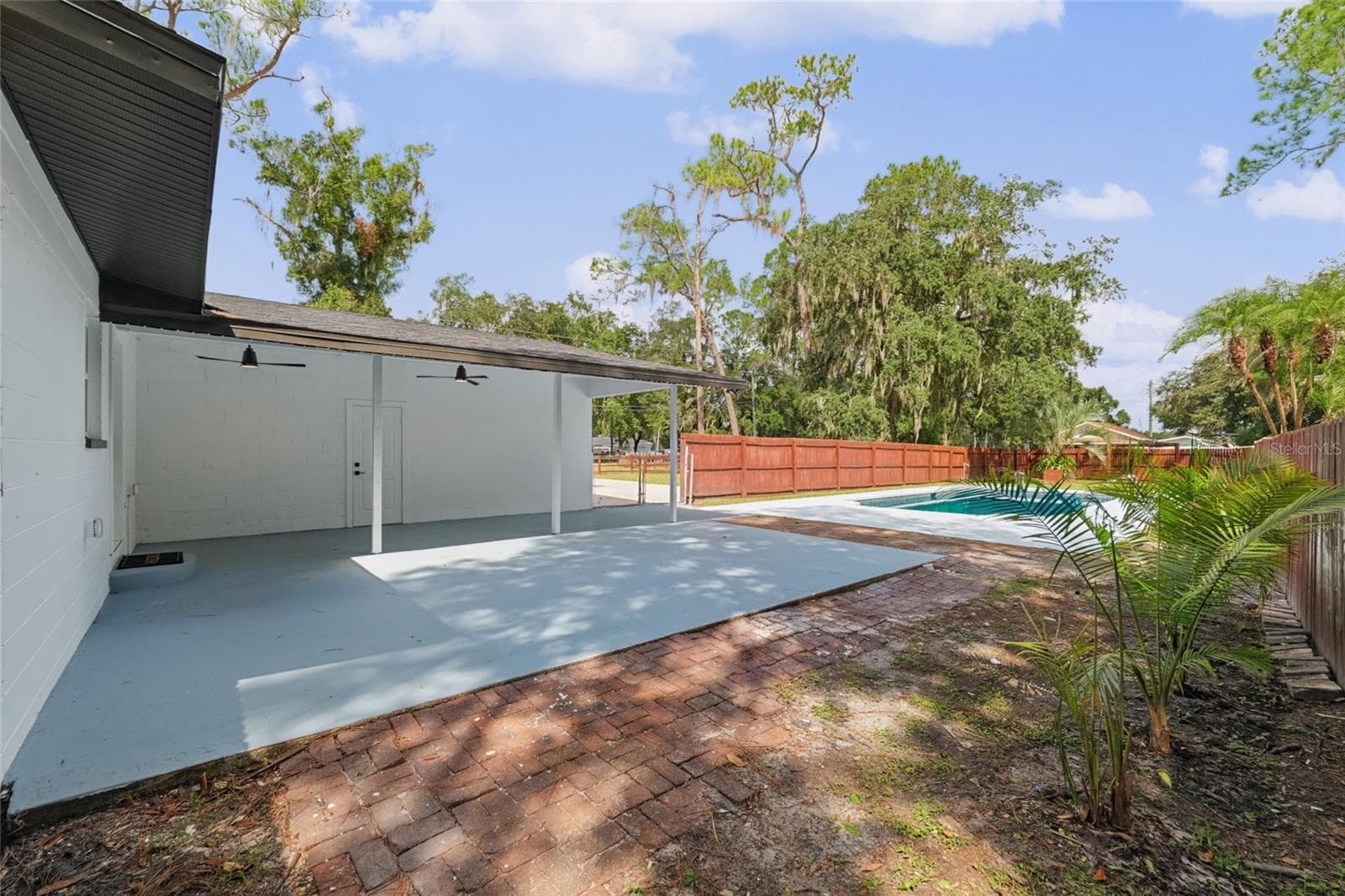 Single Family Residence at 1725 WALKER RD, LAKELAND, photo 38 of 46