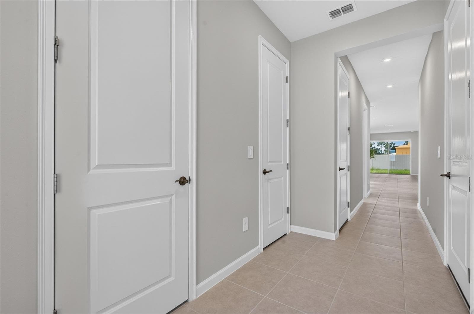 Single Family Residence at 34880 ARBOR RETREAT DR, DADE CITY, photo 9 of 35