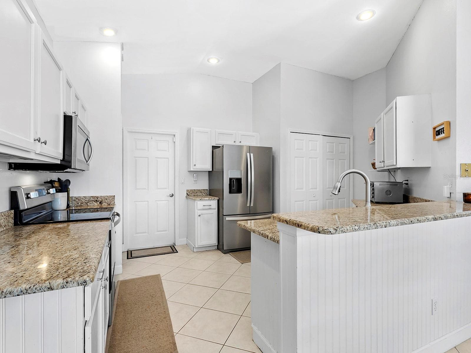 Single Family Residence at 4006 2ND AVE E, BRADENTON, photo 11 of 26