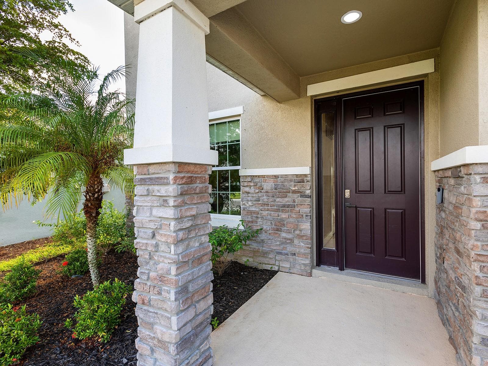 Single Family Residence at 5211 TANNIN LN, BRADENTON, photo 3 of 51