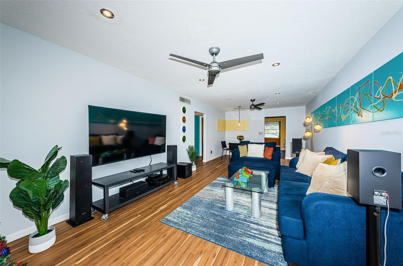 Condominium at 5880 38TH AVE N #309, ST PETERSBURG, photo 5 of 52