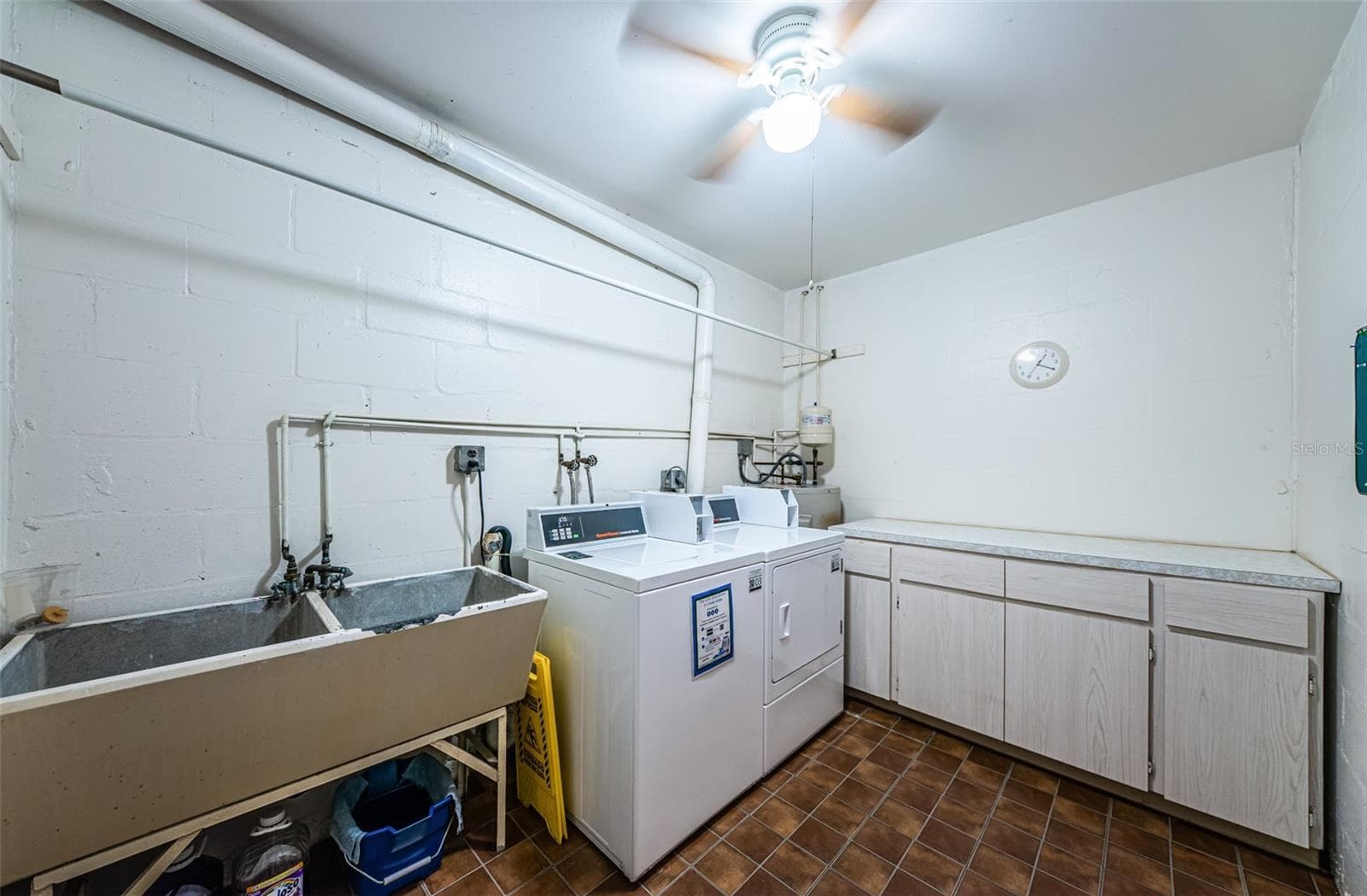 Laundry on same floor as condo - 5880 38TH AVE N #309, ST PETERSBURG