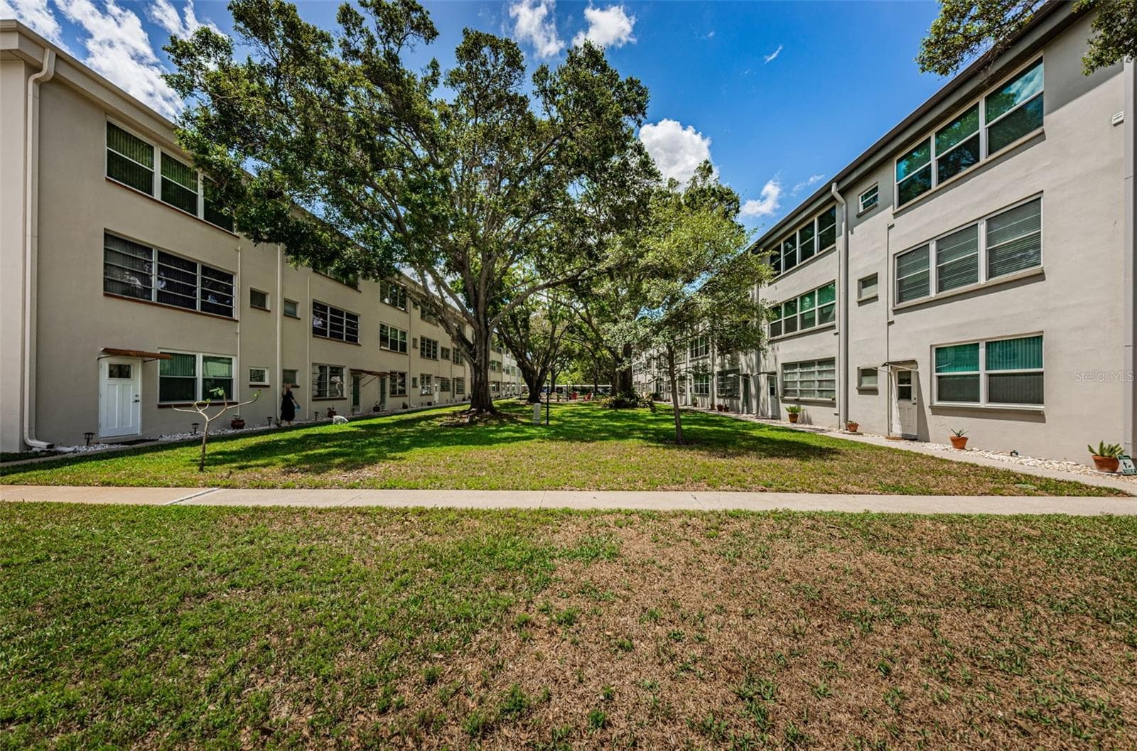 Condominium at 5880 38TH AVE N #309, ST PETERSBURG, photo 43 of 52