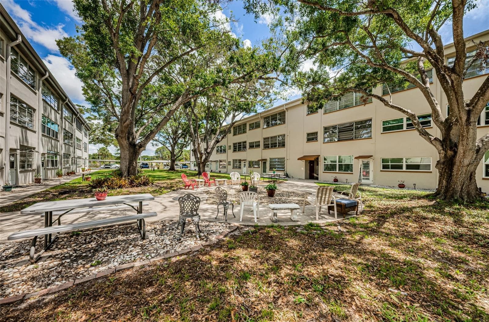 Condominium at 5880 38TH AVE N #309, ST PETERSBURG, photo 49 of 52