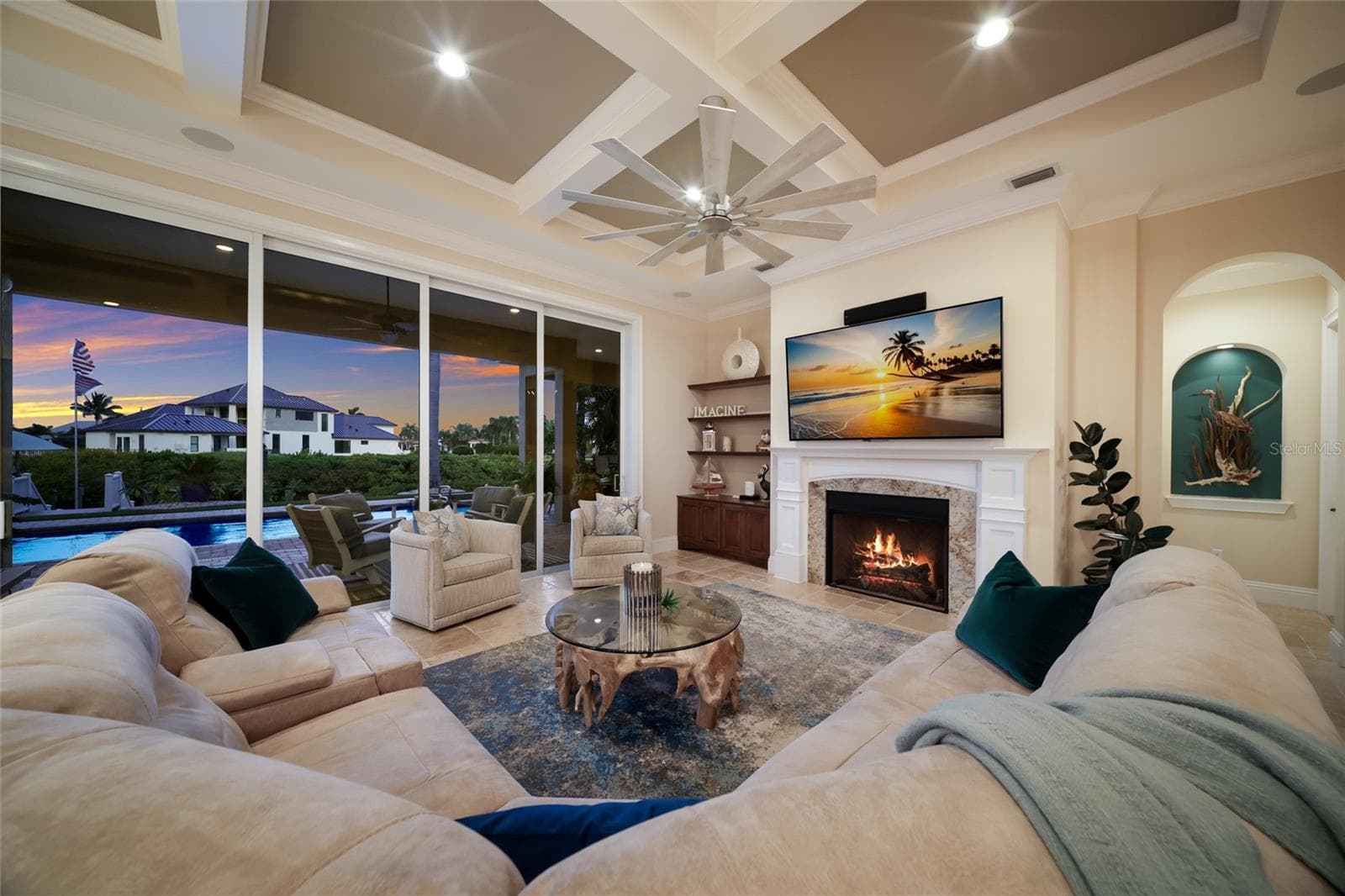 Impact sliders and high ceilings - 613 REGATTA WAY, BRADENTON
