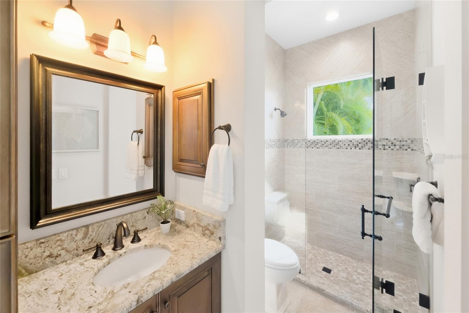 En-Suite bath of office/bedroom 4 - 613 REGATTA WAY, BRADENTON