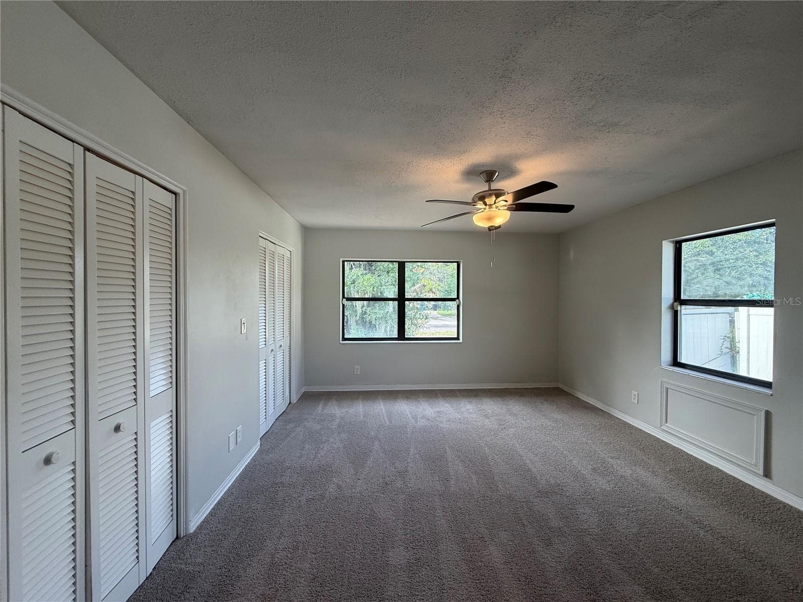 Single Family Residence at 601 MYRTLE WAY S, ST PETERSBURG, photo 4 of 33