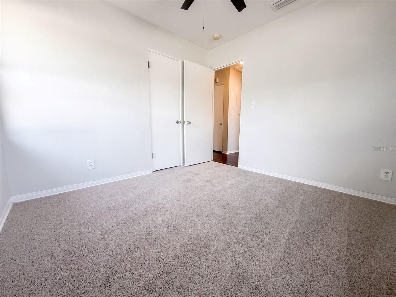 Single Family Residence at 601 MYRTLE WAY S, ST PETERSBURG, photo 21 of 33