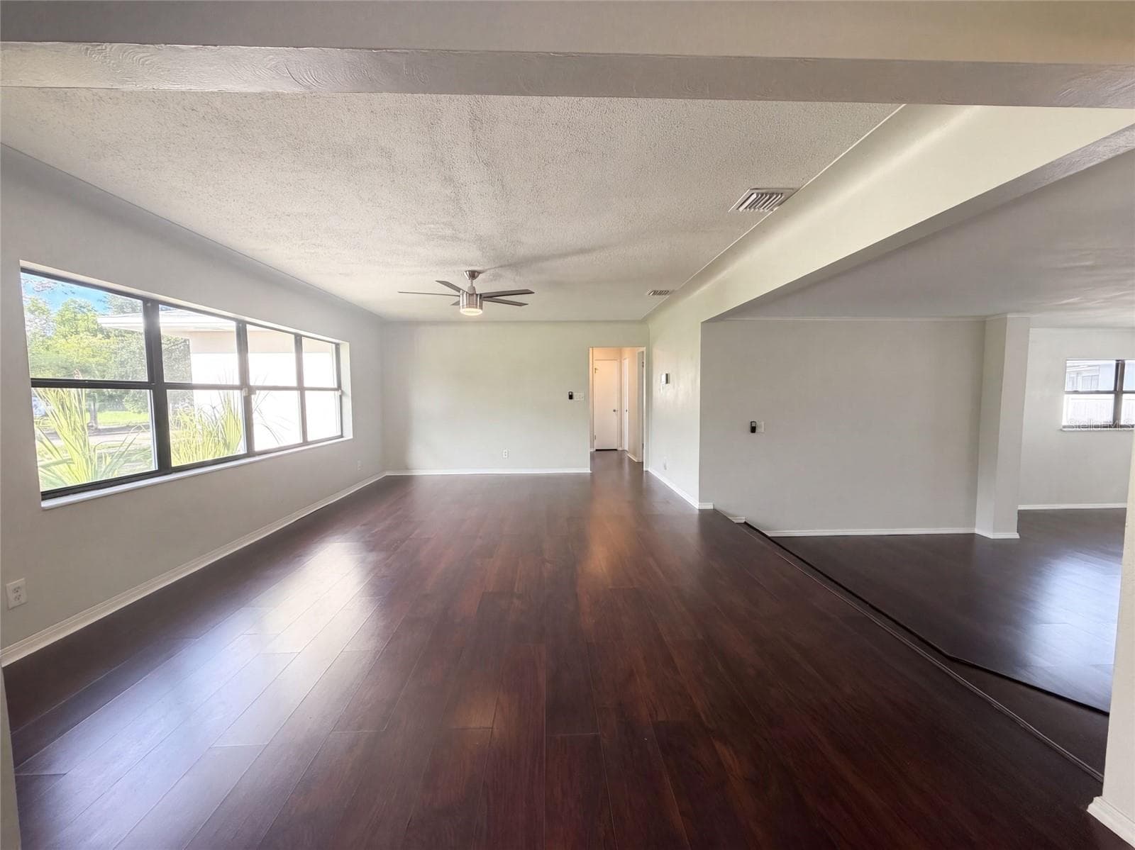 Single Family Residence at 601 MYRTLE WAY S, ST PETERSBURG, photo 31 of 33