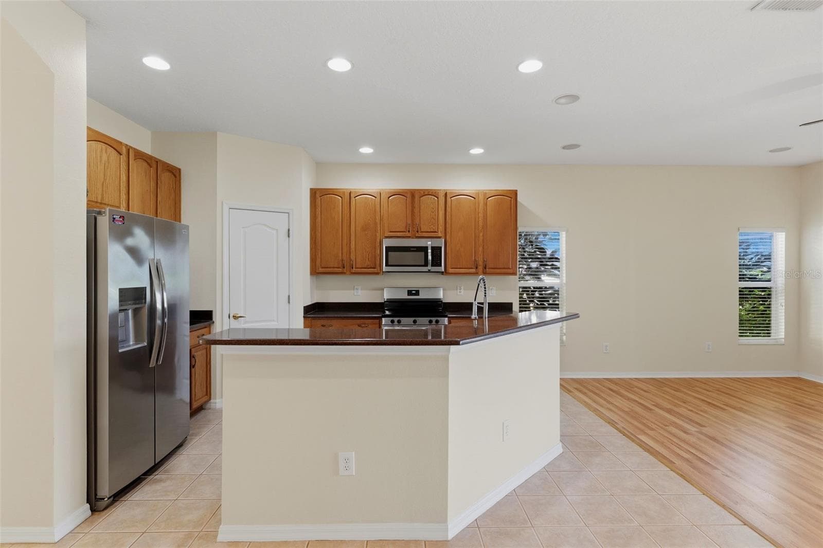 Single Family Residence at 23821 CORAL RIDGE LN, LAND O LAKES, photo 18 of 41