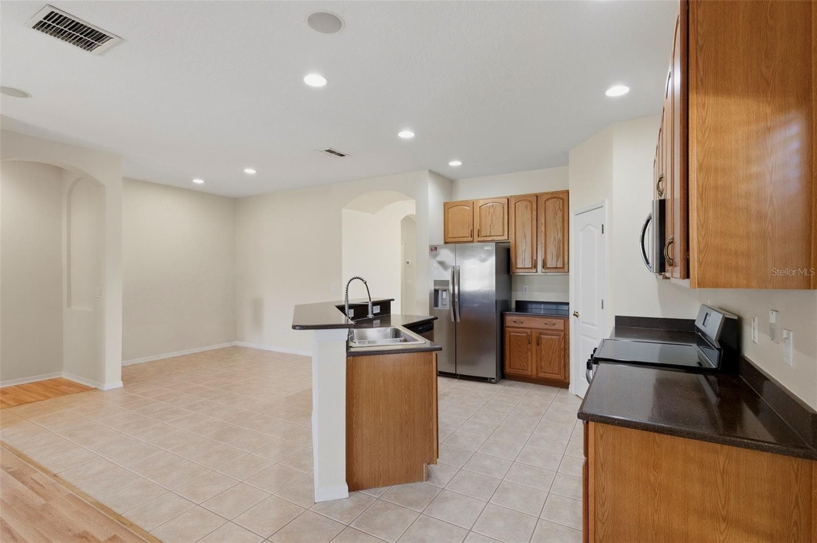 Single Family Residence at 23821 CORAL RIDGE LN, LAND O LAKES, photo 19 of 41