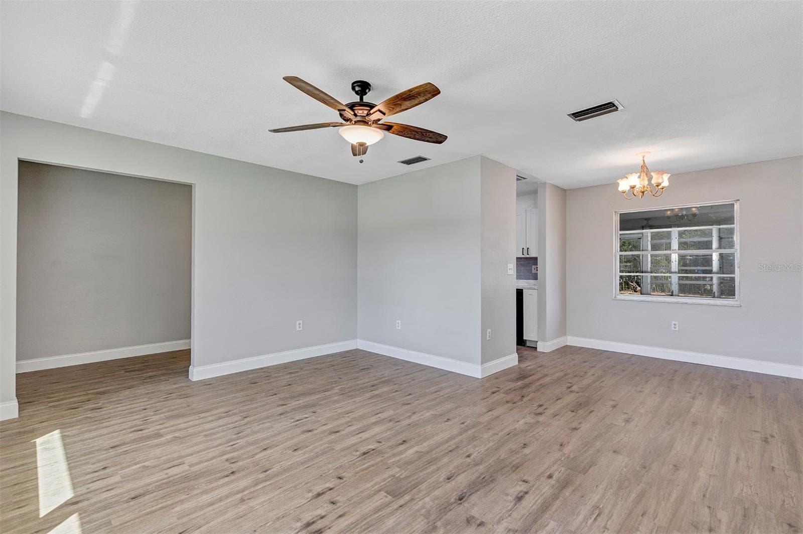 Single Family Residence at 415 CART CT, POINCIANA, photo 11 of 38