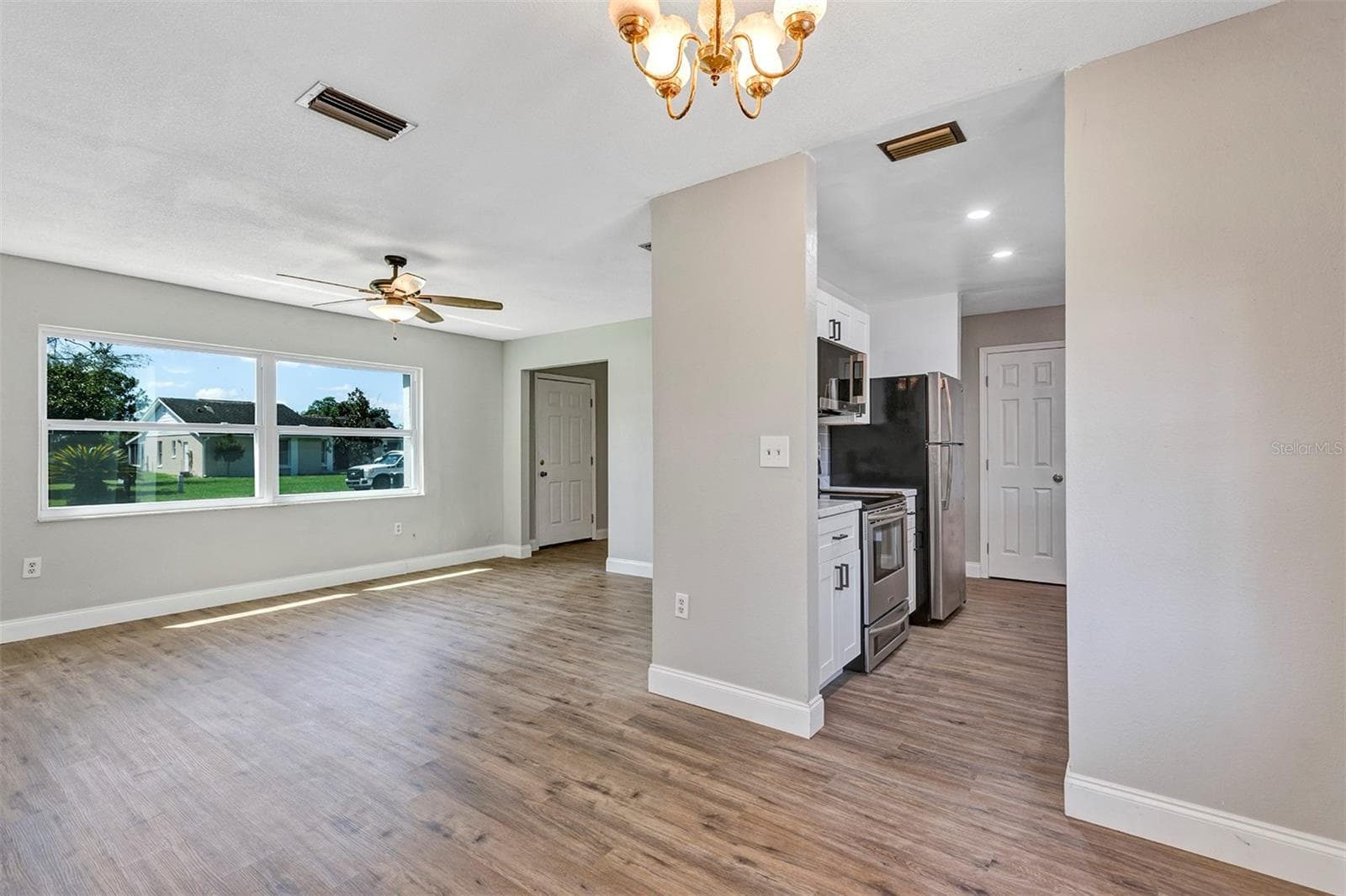 Single Family Residence at 415 CART CT, POINCIANA, photo 7 of 38