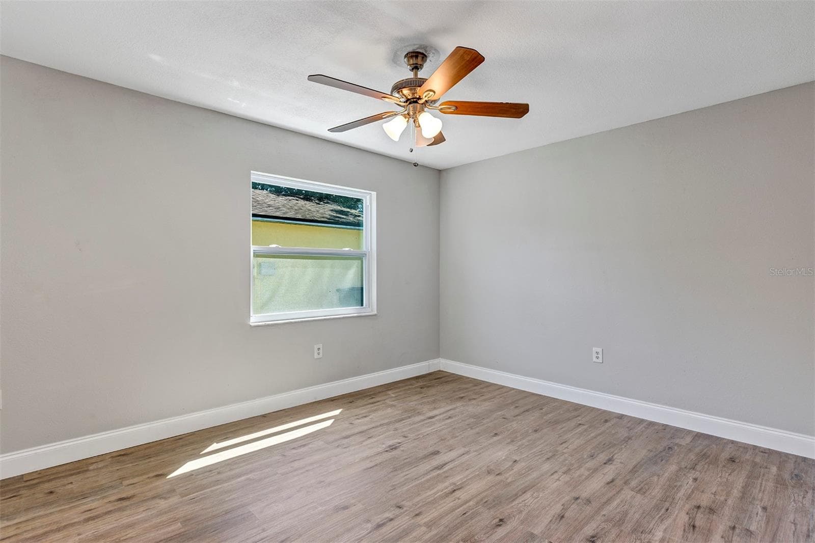 Single Family Residence at 415 CART CT, POINCIANA, photo 14 of 38