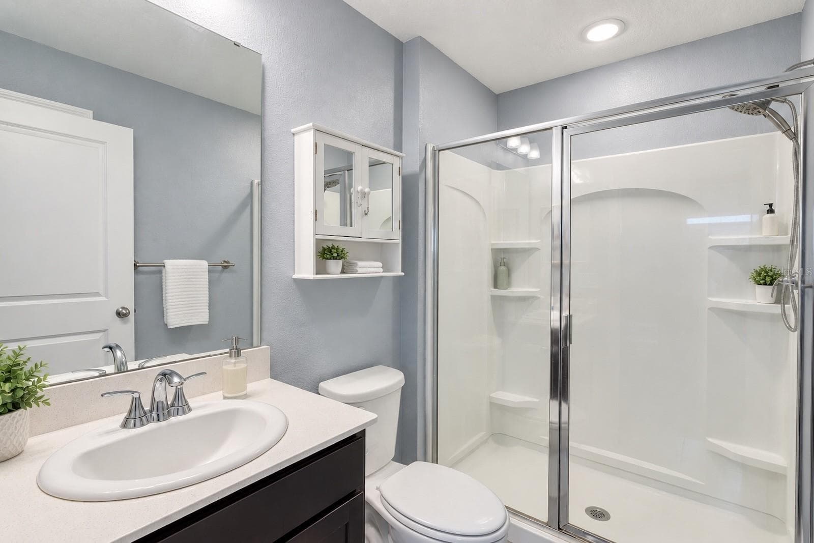 Townhouse at 635 BELGROVE ST, DEBARY, photo 16 of 24