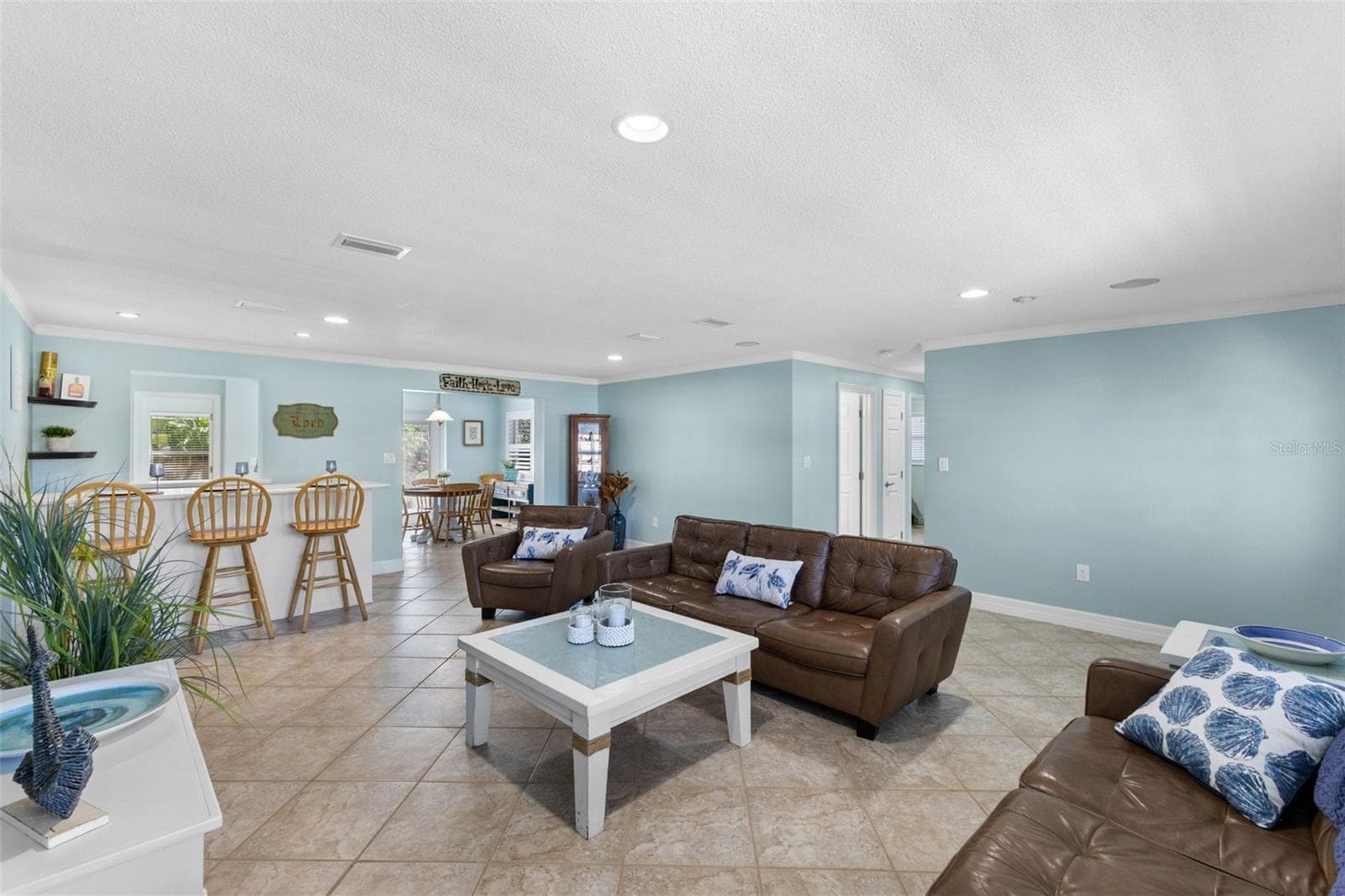 Single Family Residence at 2287 CAROLYN DR, DUNEDIN, photo 6 of 50