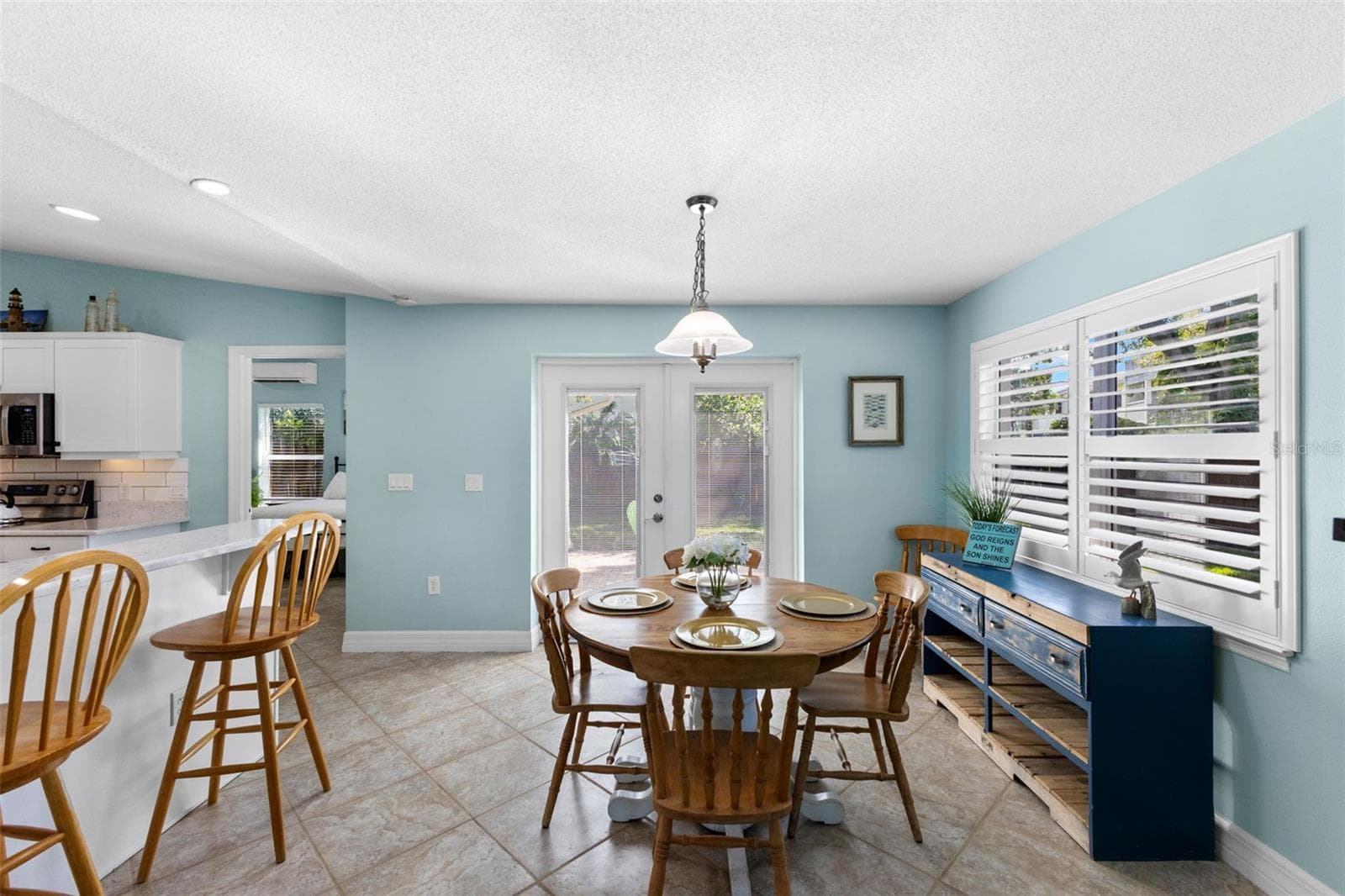 Single Family Residence at 2287 CAROLYN DR, DUNEDIN, photo 10 of 50