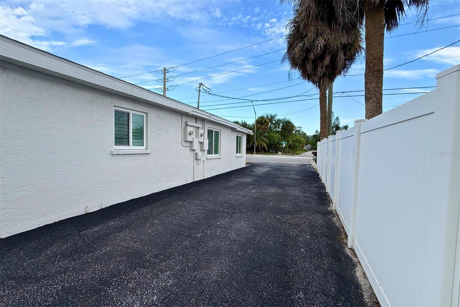 Office at 1670 STICKNEY POINT RD, SARASOTA, photo 7 of 21