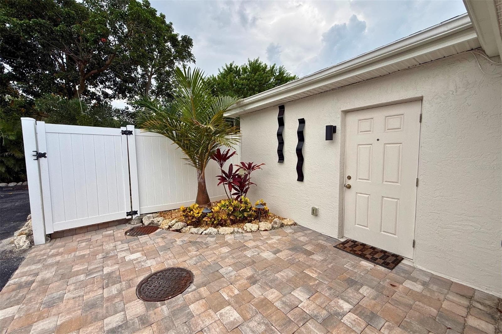Office at 1670 STICKNEY POINT RD, SARASOTA, photo 16 of 21