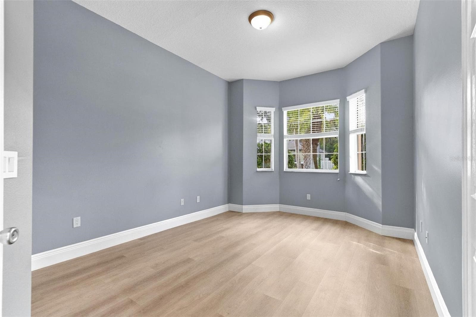 Single Family Residence at 8 RIVER OAKS WAY, PALM COAST, photo 10 of 67
