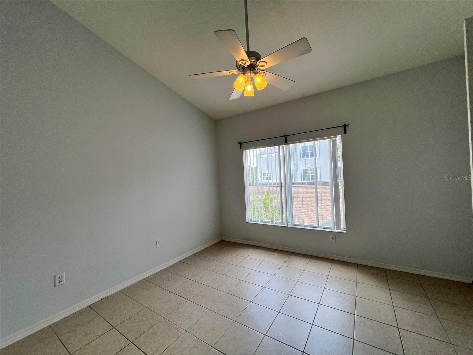 Townhouse at 10008 TATE LN, TAMPA, photo 10 of 19