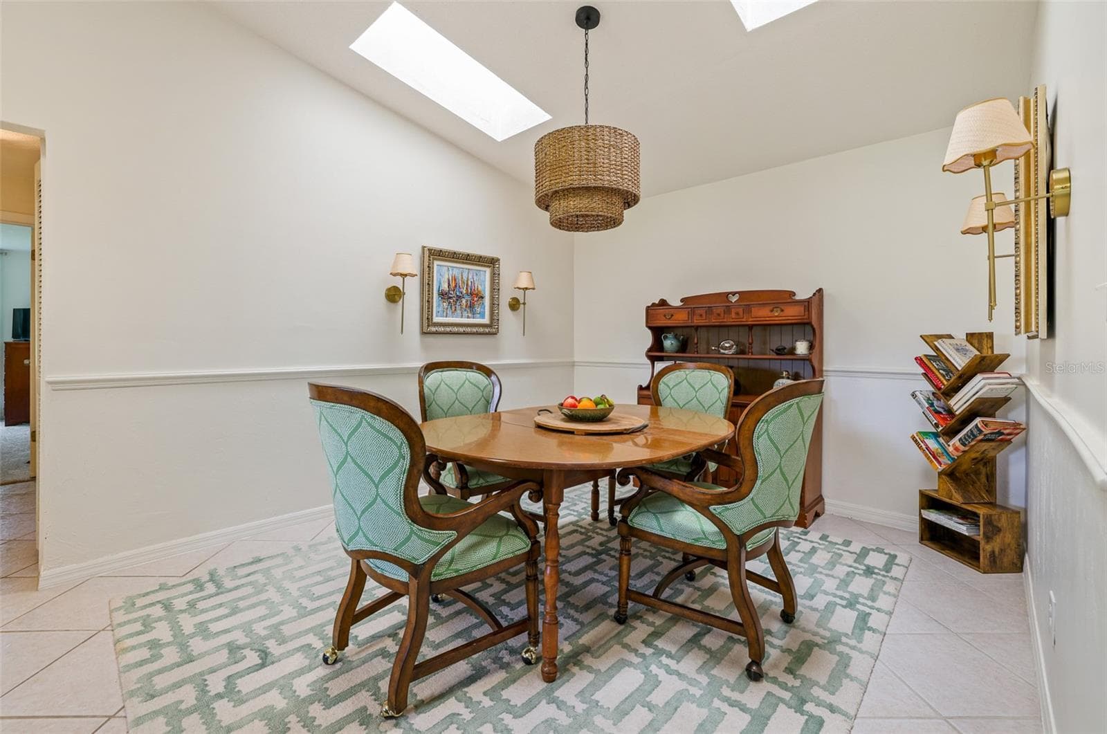 Dining Room - 416 VILLAGE CT, EDGEWATER
