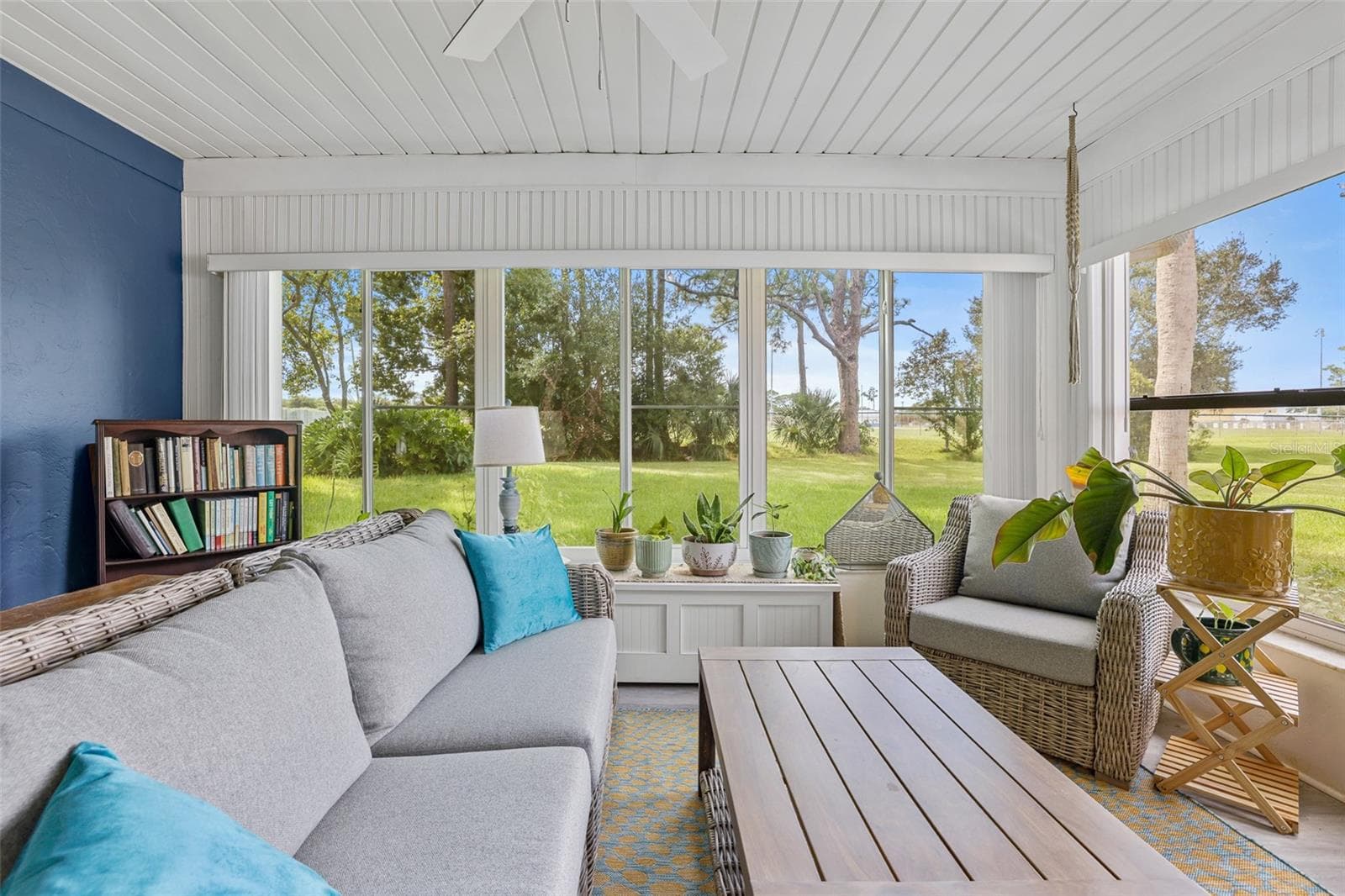 Enclosed Florida Room - 416 VILLAGE CT, EDGEWATER