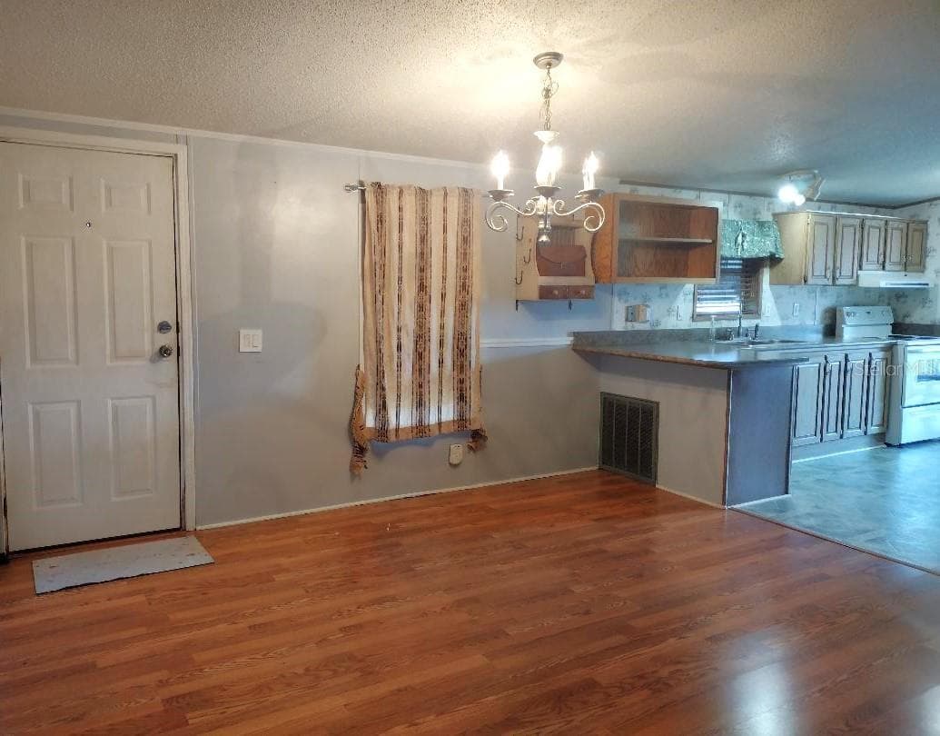 Manufactured Home at 1176 COUNTY ROAD 305, BUNNELL, photo 10 of 31
