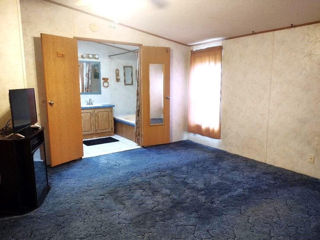 Manufactured Home at 1176 COUNTY ROAD 305, BUNNELL, photo 19 of 31