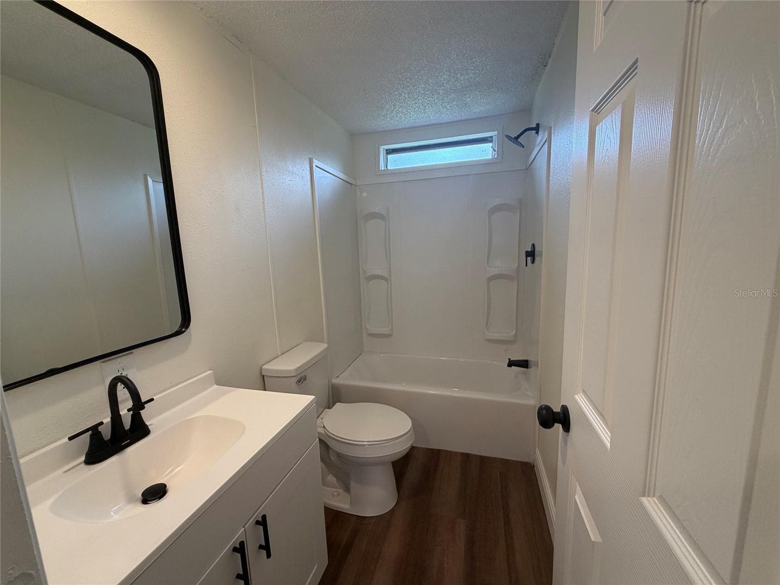 Manufactured Home at 3736 VALLEY FARM RD, LAKELAND, photo 15 of 19