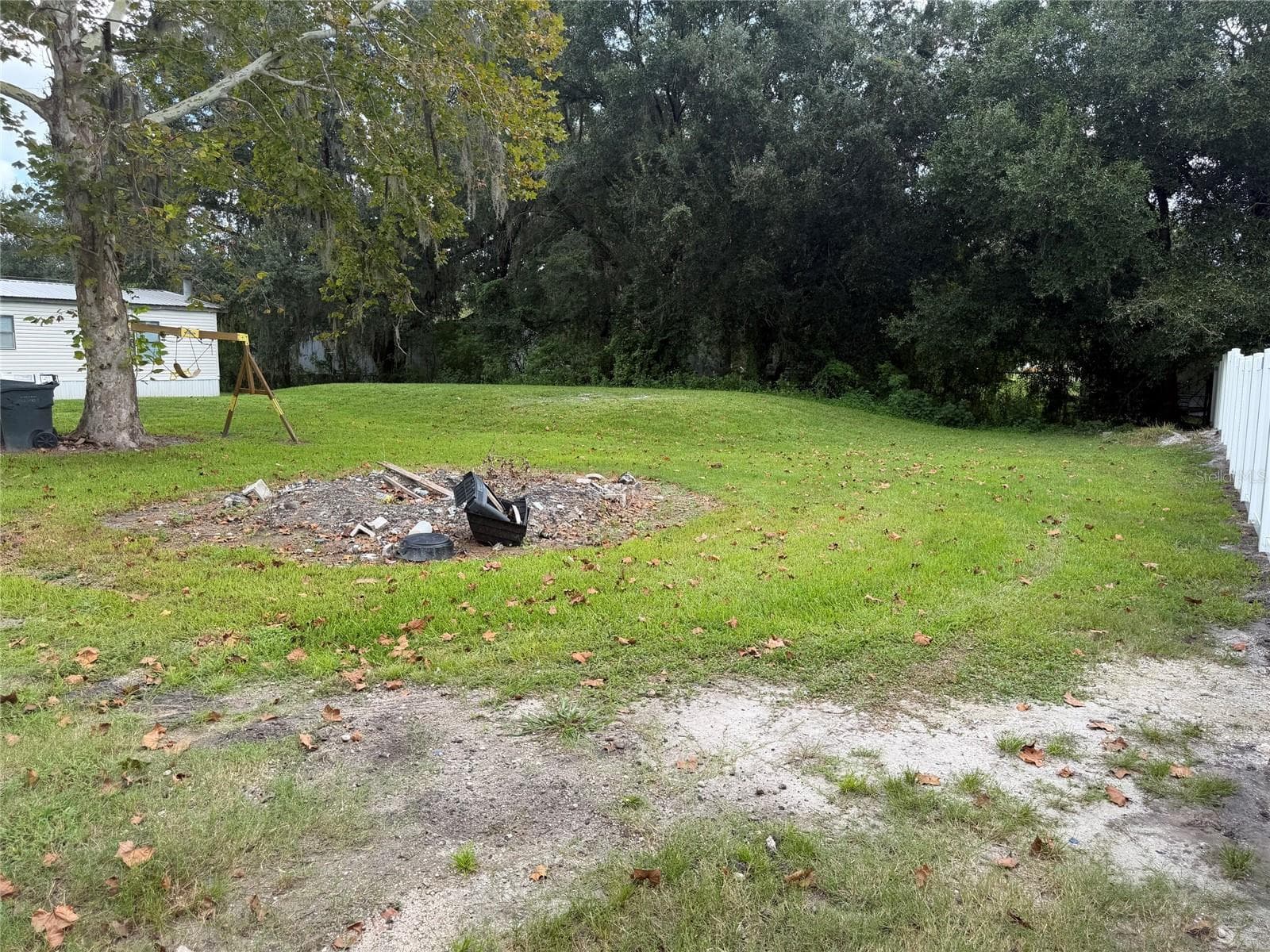 Manufactured Home at 3736 VALLEY FARM RD, LAKELAND, photo 19 of 19