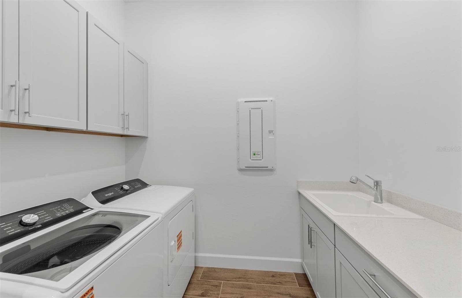 Photo depicts the actual home available for sale. - 5027 GOLDEN SHORE CT, LAKEWOOD RANCH