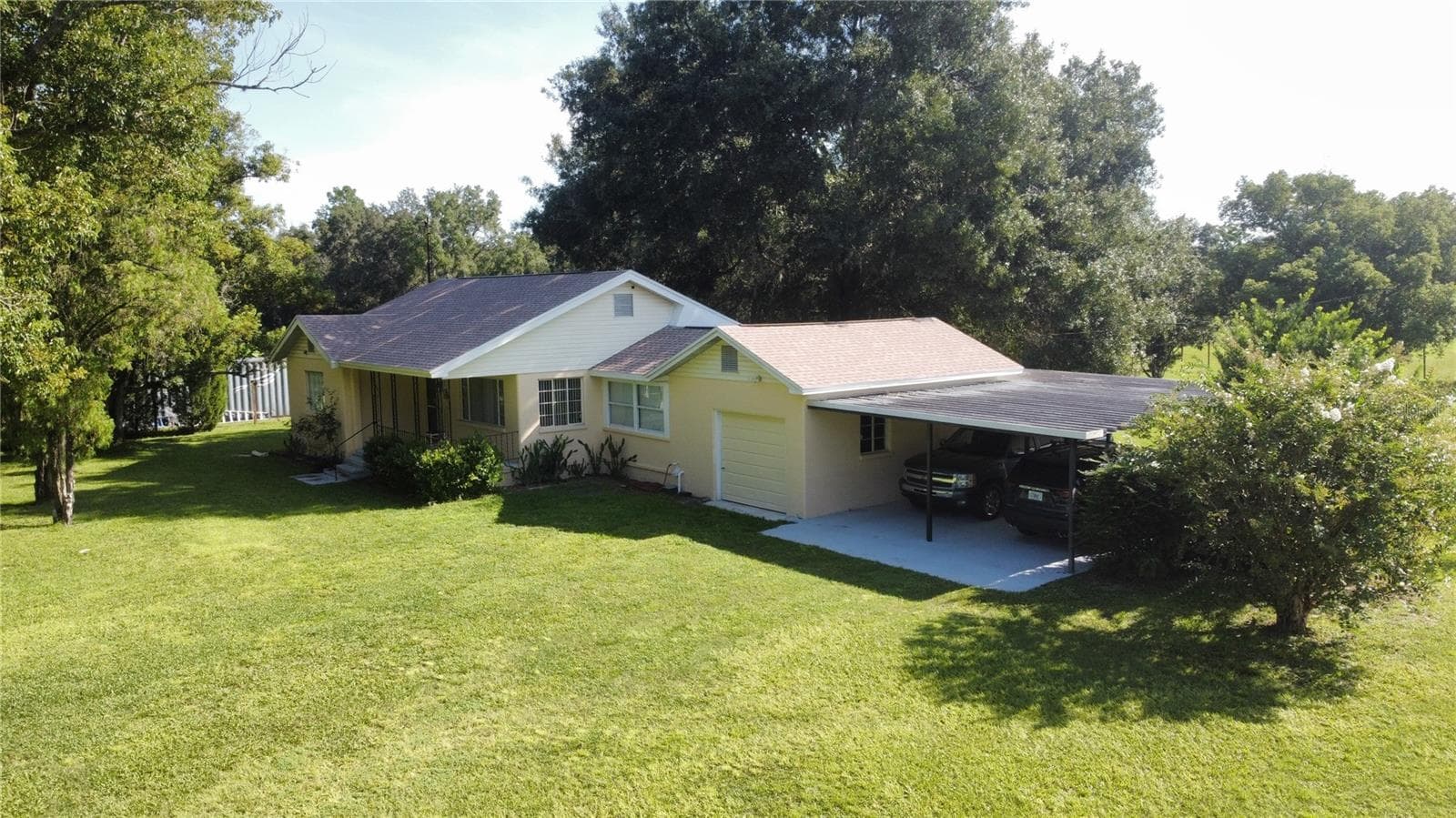 Front elevation of main house - 380 MOALE RD, BROOKSVILLE